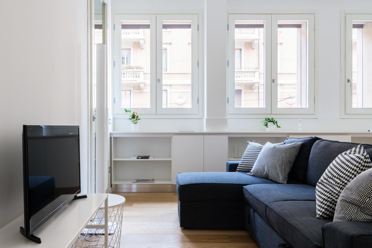 Altido Lovely 1-Bed Flat With Balcony & Free Parking Milaan Buitenkant foto