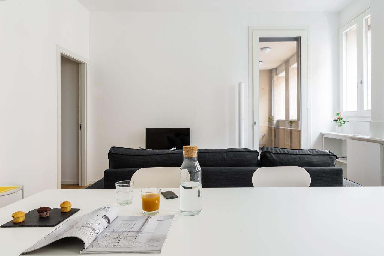Altido Lovely 1-Bed Flat With Balcony & Free Parking Milaan Buitenkant foto