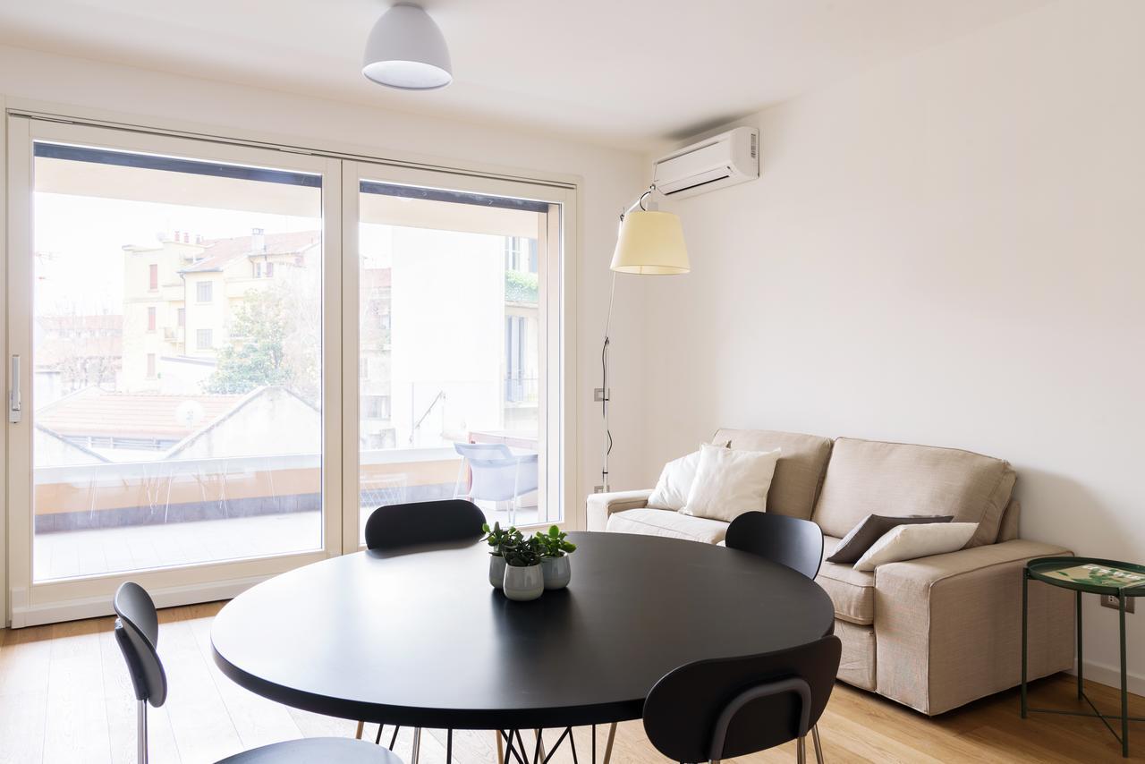 Altido Lovely 1-Bed Flat With Balcony & Free Parking Milaan Buitenkant foto